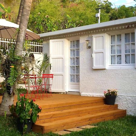 Studio Charmant Au Coeur De Boucan Canot 30 M² Avec Jardin Prive Saint-Paul Bagian luar foto